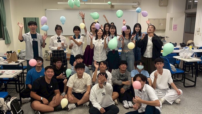 114學年度 (系學會) 制服日圖片