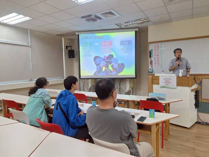 114學年度 新生親師座談會圖片